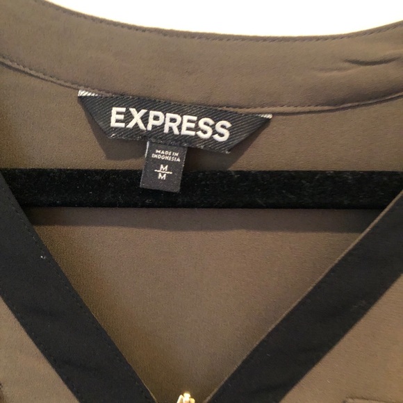 Express Dress Top - Picture 3 of 4